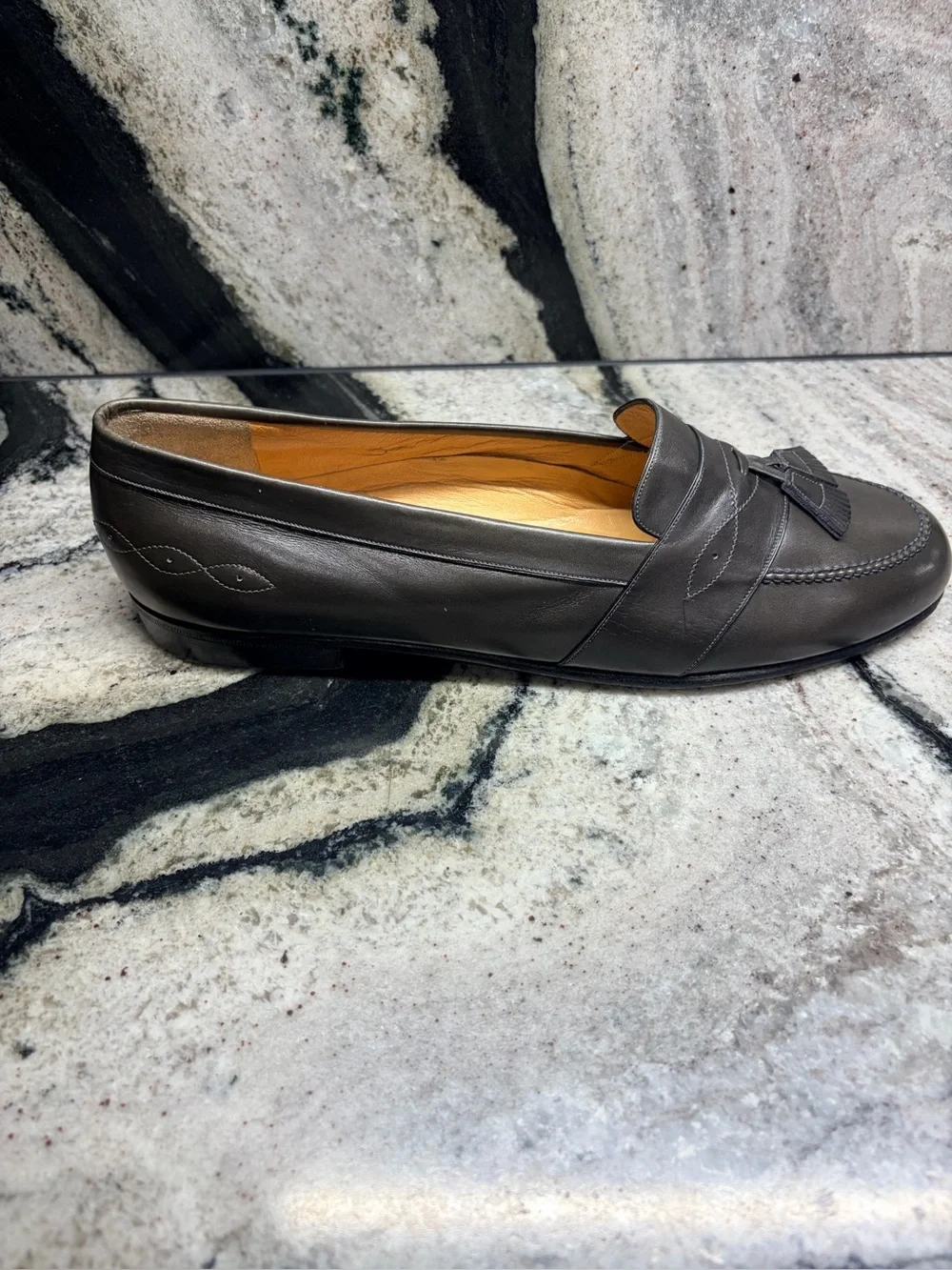 Testoni Tassel Loafers Gray Olive Leather Italy Men’s 9.5 D Handmade